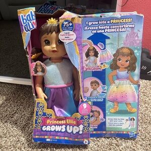Baby Alive princess Ellie grows up!
